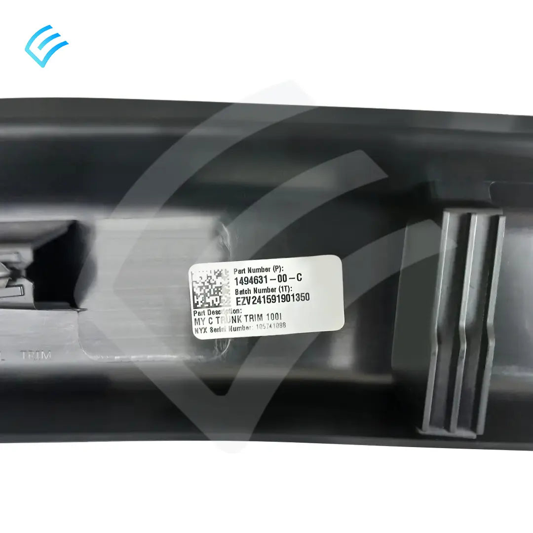 NUEVO OEM Tesla Model Y Trunk Sill Lower Trim 1494631-00-C